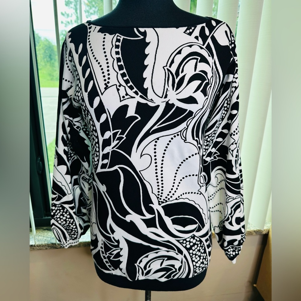Chicos Elegant Black White Puff Sleeve Women's Top Size 1/US 8